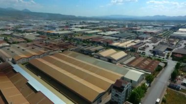 Endüstriyel fabrika üretim alanı. Havadan görünümü ağır sanayi bölgesi