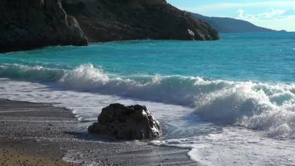 Hermosas Olas Mar Azul Espuma — Vídeo de stock