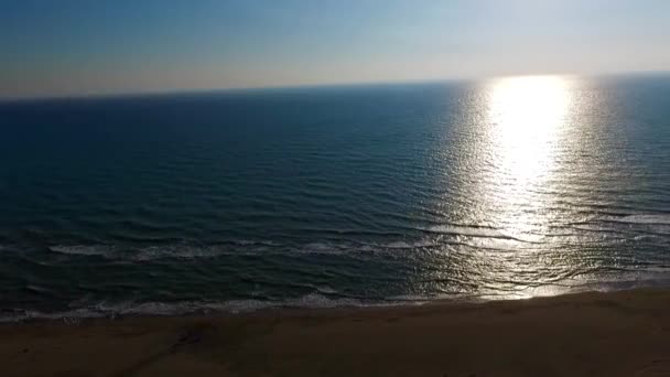 Ondas Mar Água Azul Verde Mar Báltico Passeios Cavalo Praia — Vídeo de Stock