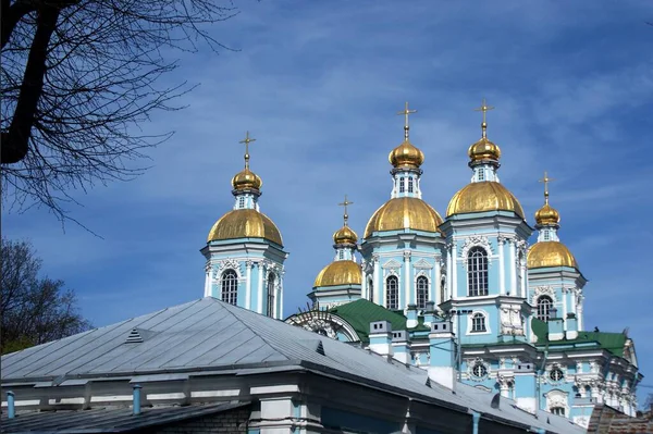 圣尼古拉斯海军主教座堂 Nicholas Naval Cathedral Nikolskiy Morskoy Sobor 是圣彼得堡市中心的一座大主教座堂 它一直与俄罗斯海军紧密联系在一起 在俄国革命前一直是其主要神龛 — 图库照片