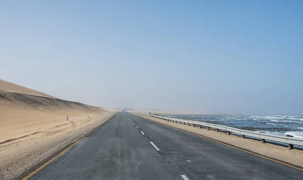 Asphaltstraße Zwischen Aus Und Luderitz Namibia — Stockfoto