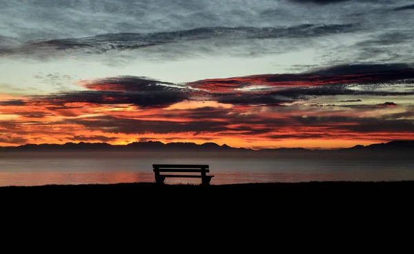 Скамейка Раннее Утро Заливе Фальс — стоковое фото