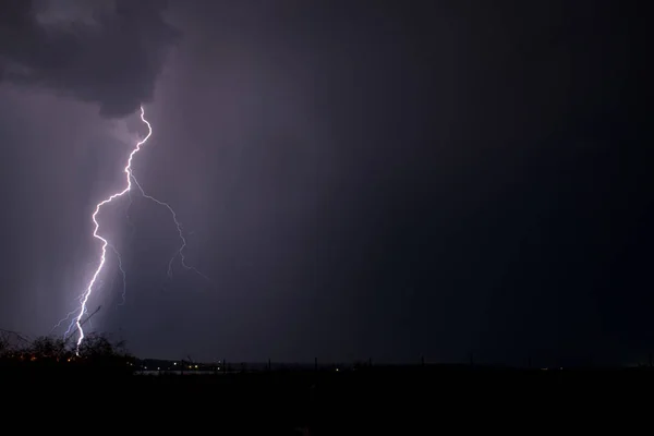 Fulmini Nel Cielo Notturno Avvertimento Tempesta — Foto Stock