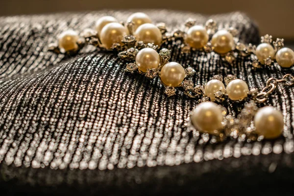Joyas Metal Para Mujer Hechas Perlas Accesorio Plata Para Niñas — Foto de Stock