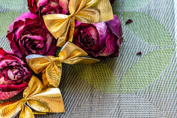 Trockene Rosa Blumen Rosen Strukturierter Hintergrund Frauenfeste Überraschungen Und Geschenke Stockbild