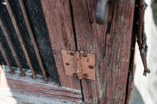 Gagang Pintu Vintage Tua Kunci Logam Berkarat Dan Kait Perangkat Stok Foto Bebas Royalti