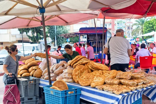 Sale Bread Pastries Cakes Tandoor Local Street Market — Stock Photo, Image