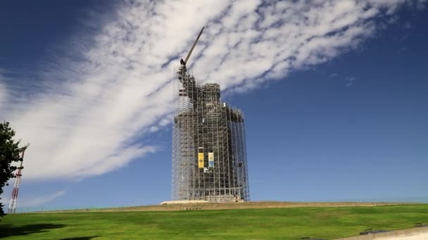 Volgograd Září Práce Vnější Rekonstrukci Sochy Mateřská Země Mamaev Kurganu — Stock video