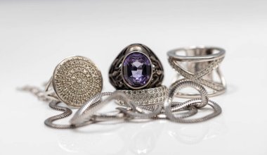 gümüş takılar çeşitli