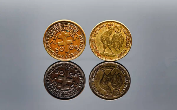 Cent 1943 Moneta Coloniale Francese Franco Equatoriale Afrique Con Due — Foto Stock