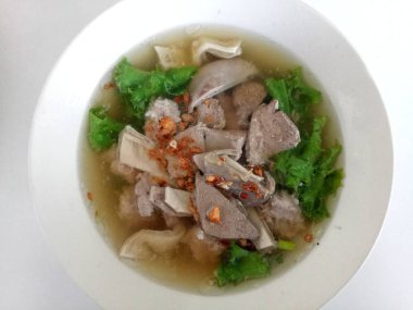 Kahvaltı domuz çorbası Tay tarzında.