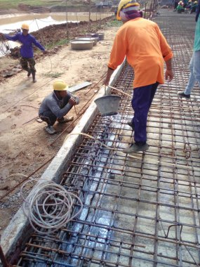 Yeniden oluşturma, bina yüklenici alt. 