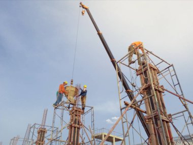 Yeniden oluşturma, bina yüklenici alt. 