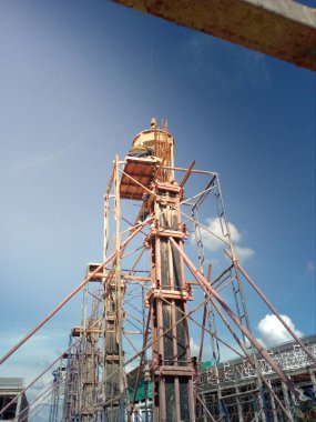 Yeniden oluşturma, bina yüklenici alt. 