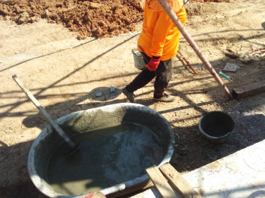 Yeniden oluşturma, bina yüklenici alt. 