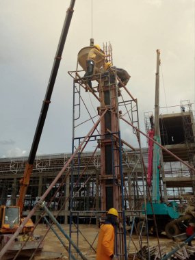 Yeniden oluşturma, bina yüklenici alt. 