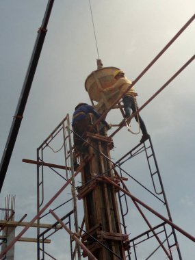 Yeniden oluşturma, bina yüklenici alt. 