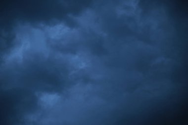 Arka plan için fırtınalı bulutlar.