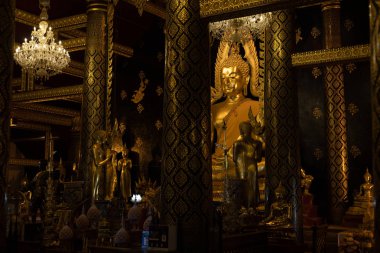 Buda heykelleri Phitsanulok ili, Tayland.