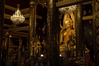 Buda heykelleri Phitsanulok ili, Tayland.