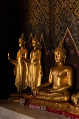 Buda heykelleri Phitsanulok ili, Tayland.