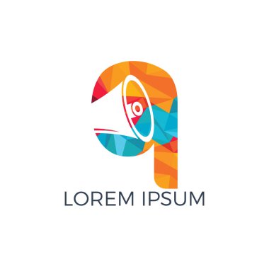 Alphabet Q ve Megafon logo tasarımı. Yüksek sesle medya logo türü simgesi. Logo simgesi tasarımını konuşun.