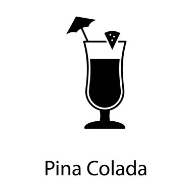 Beyaz arka planda geleneksel pina colada içeceği