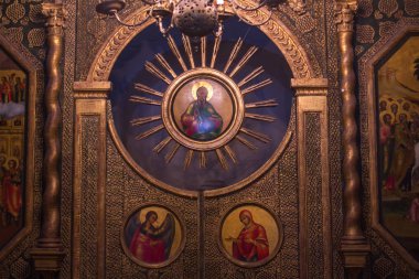  Moskova, 07/02/2019: simge ve süsler Aziz Basil Katedrali, Kızıl Meydan, bir müze dünya ünlü Ortodoks kilisede iç duvarlarında nerede fotoğraf çekmek için izin