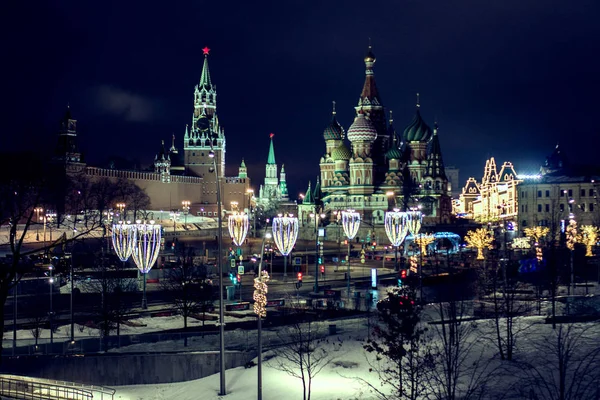 夜间莫斯科从扎里亚代公园河莫斯科景观 — 图库照片