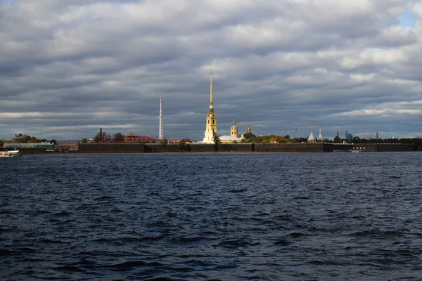 Rivière Neva Petersburg — Photo