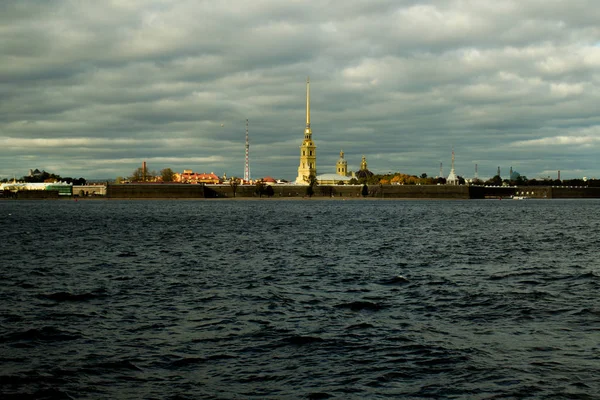 Ποταμό Νέβα Πετρούπολη — Φωτογραφία Αρχείου