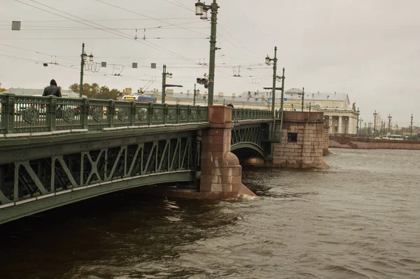 Pont Palais Sur Rivière Neva Saint Pétersbourg — Photo