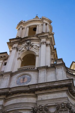 Roma, Navona Meydanı. Agone 'daki Sant' agnese Kilisesi (Agone 'daki Sant Agnese) Barok Bazilikası' dır..