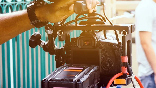 Profesyonel kamera ekipmanları, film yapım ekibi.