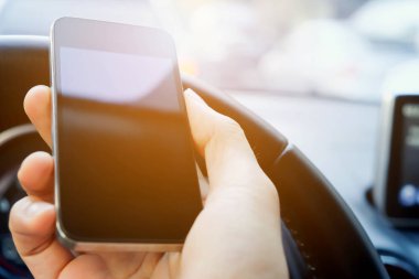 Smartphone arka plan kullanarak bisikletçi