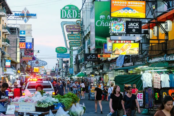 Bangkok Thailandia Dicembre 2018 Turisti Gente Del Posto Che Camminano — Foto Stock