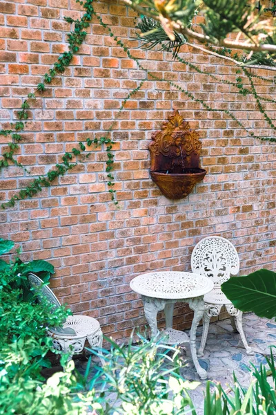 Vieux Meubles Vintage Dans Jardin — Photo