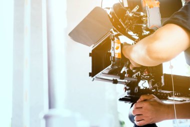 Profesyonel kamera arka plan ile filme