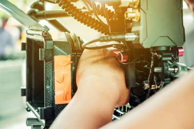 Profesyonel kamera arka plan ile filme