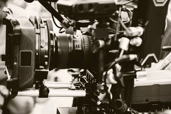 Filmový Průmysl Natáčení Profesionálním Fotoaparátem Pozadí — Stock fotografie