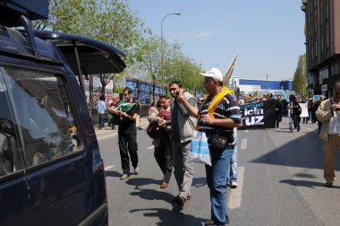25 Nisan 2010 İstanbulturkey.Protestocular hidroelektrik santrallerine karşı mücadele ediyor.