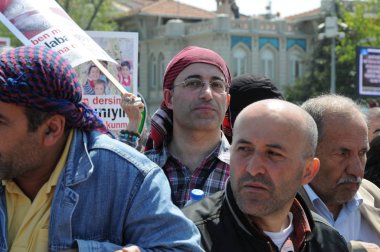 25 Nisan 2010 İstanbulturkey.Protestocular hidroelektrik santrallerine karşı mücadele ediyor.