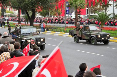29 Ekim 2009 İstanbul.Türkiye her yıl 29 Ekim'de Cumhuriyet Bayramı'nı veya Cumhuriyet Bayramı'nı kutluyor. Bu gün, Türkiye'nin bağımsızlığının ilanının yıldönümü.