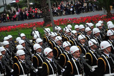 29 Ekim 2009 İstanbul.Türkiye her yıl 29 Ekim'de Cumhuriyet Bayramı'nı veya Cumhuriyet Bayramı'nı kutluyor. Bu gün, Türkiye'nin bağımsızlığının ilanının yıldönümü.