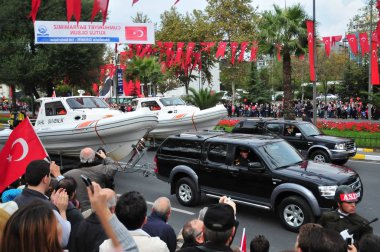 29 Ekim 2009 İstanbul.Türkiye her yıl 29 Ekim'de Cumhuriyet Bayramı'nı veya Cumhuriyet Bayramı'nı kutluyor. Bu gün, Türkiye'nin bağımsızlığının ilanının yıldönümü.