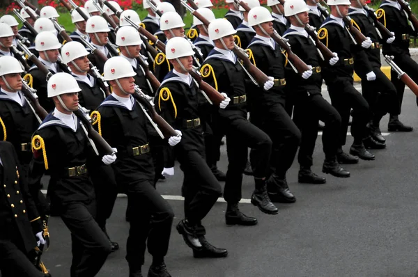 29 Ekim 2009 İstanbul.Türkiye her yıl 29 Ekim'de Cumhuriyet Bayramı'nı veya Cumhuriyet Bayramı'nı kutluyor. Bu gün, Türkiye'nin bağımsızlığının ilanının yıldönümü.