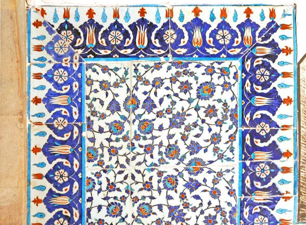 Iznik Tile Ancient Ottoman Era Tiles Were Decorated Master Artisans — Stock Photo, Image