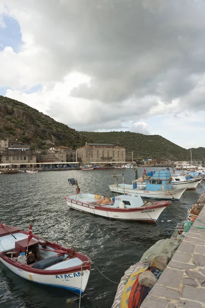 March 2014 Canakkale Turkey Ancient Harbor Assos Small Fishing Boats — Stock Photo, Image