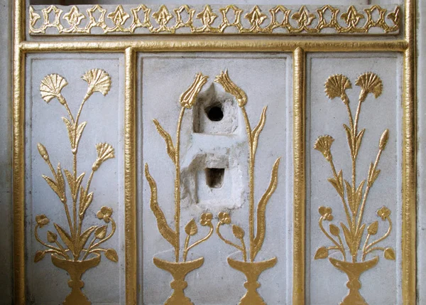 Fontaine Époque Ottomane Ancienne Décorée Avec Des Motifs Fleurs Fruits — Photo