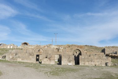 Antik Degle Karaman.Karada yerlerde merkezi ilinde bir köy, köy birçok erken Hıristiyan kalıntıları vardır. Roma'nın Lycaonia eyaletindeki Barata antik kentinin bulunduğu bölgede yer almaktadır.